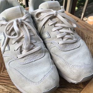 New Balance 696 Running Shoes